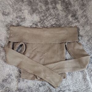 wild fable Off-the-Shoulder Ribbed Sweater in Taupe